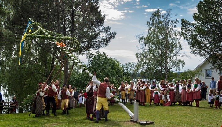 Midsommarfirande i Dalarna