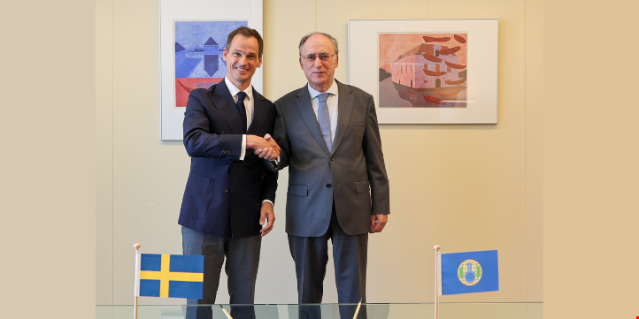 DG Arias and Ambassador Oljelund